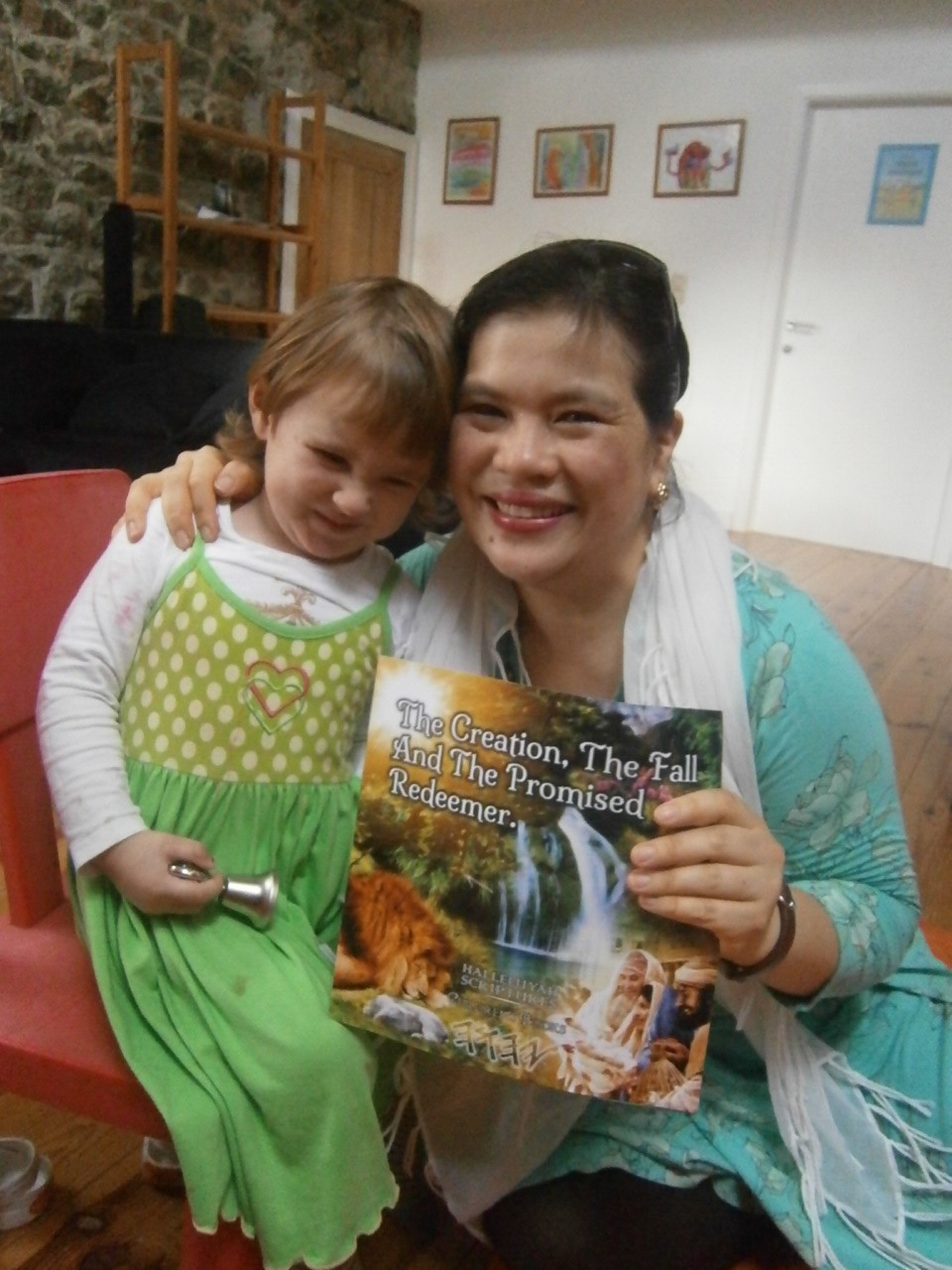 Sukkoth Festival In Belgium & Enjoying The Children’s Book In India!!!